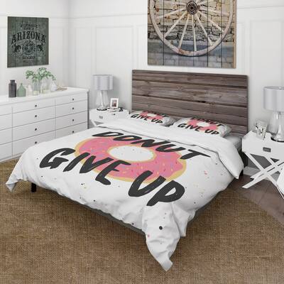 Designart 'Donut Give Up' Traditional Duvet Cover Set