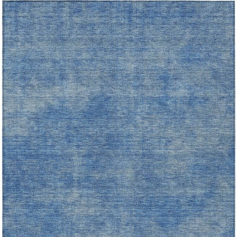 HomeRoots Solid Color Transitional Rectangle Outdoor Rug