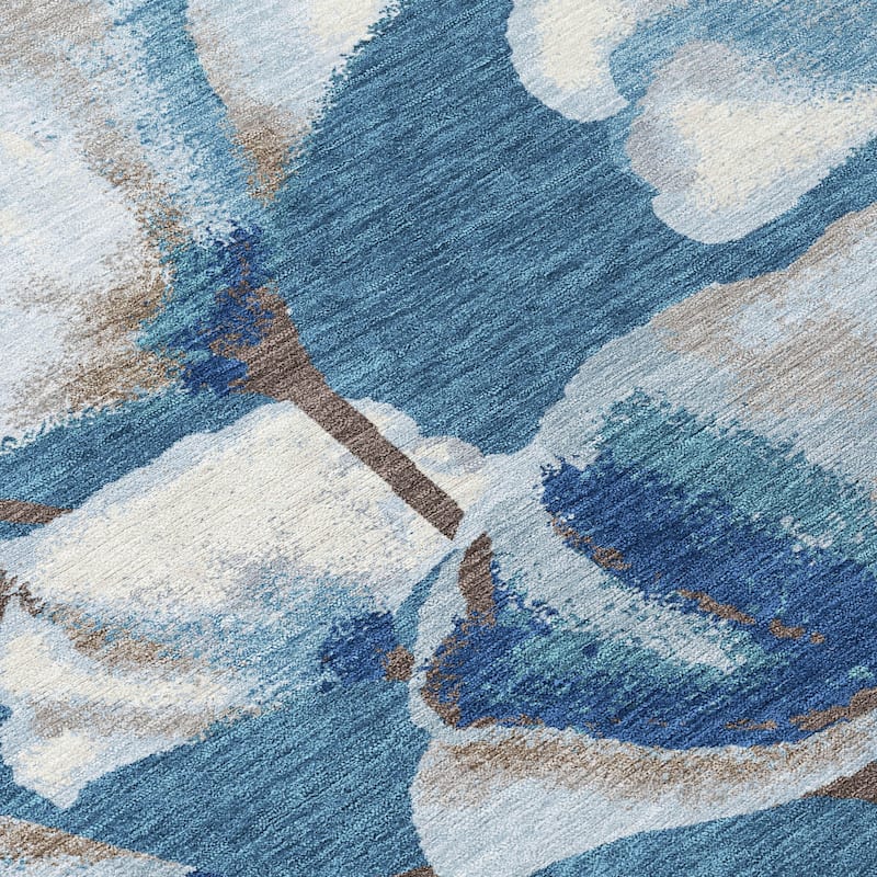 Machine Washable Indoor/ Outdoor Floral Love Chantille Rug