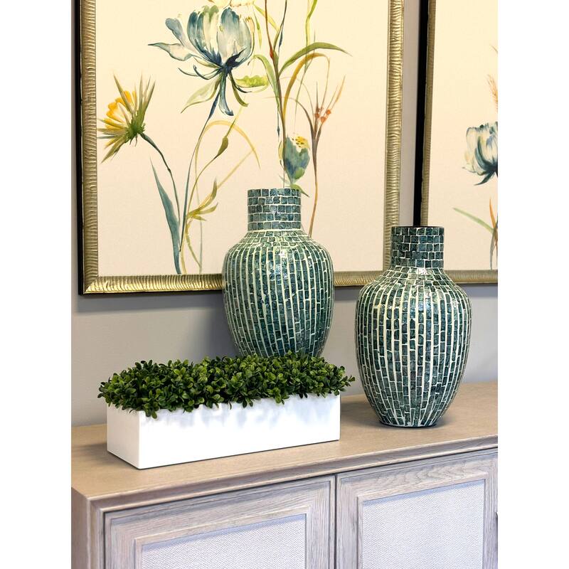 UV Rated Outdoor Boxwoods Arranged in a Rectangular Planter - Green