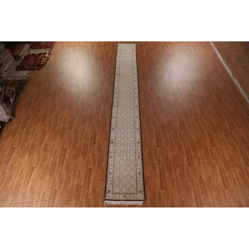 Hand Knotted Oriental Wool & Silk Carpet Traditional Floral Beige & Ivories Tabriz Runner Rug - 20' 4'' X 2' 7''