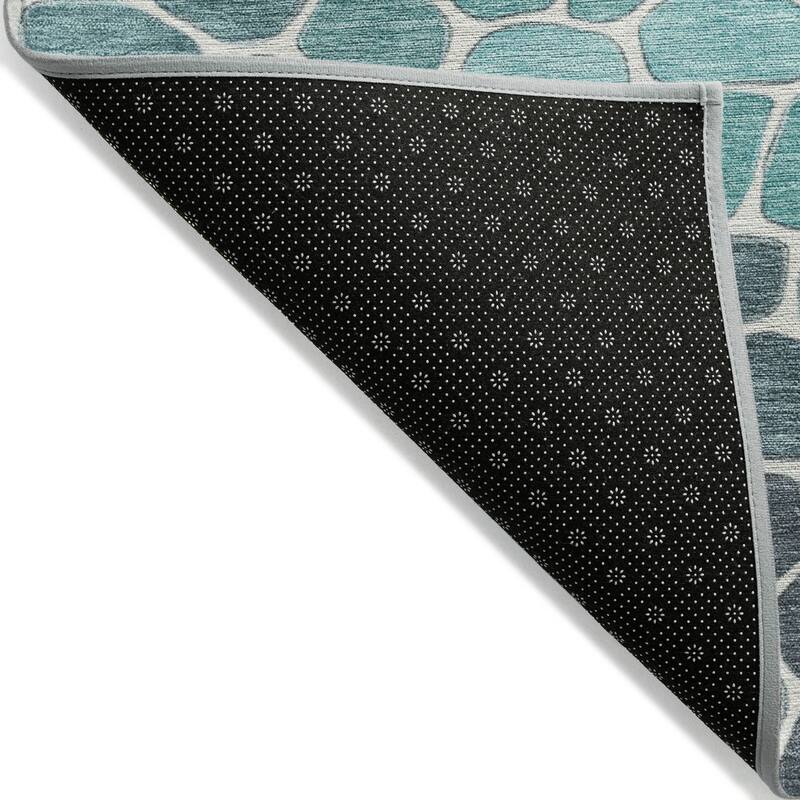Machine Washable Indoor/Outdoor Contemporary Ombre Chantille Rug