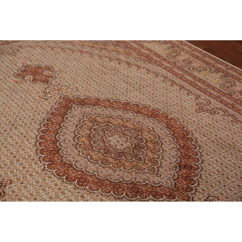 Vegetable Dye Tabriz Persian Handmade Wool & Highlighted Silk Carpet - 6'9" x 10'4"