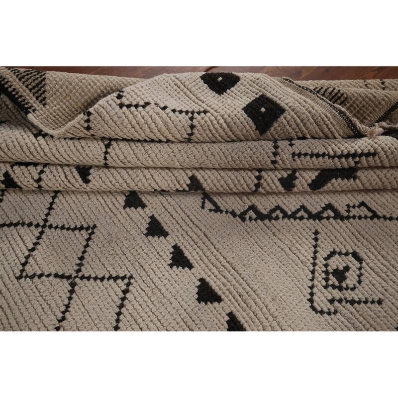 Moroccan Oriental Area Rug Hand-Knotted Wool Carpet - 6'9"x 10'8"