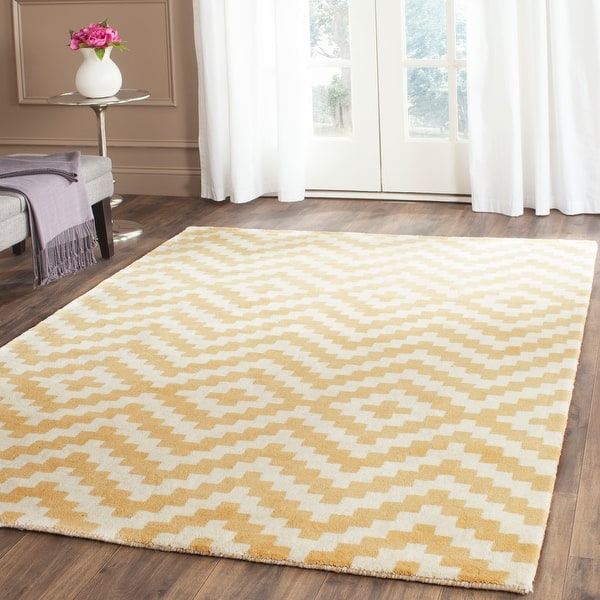 slide 2 of 44, SAFAVIEH Handmade Cambridge Lorraine Modern Wool Rug