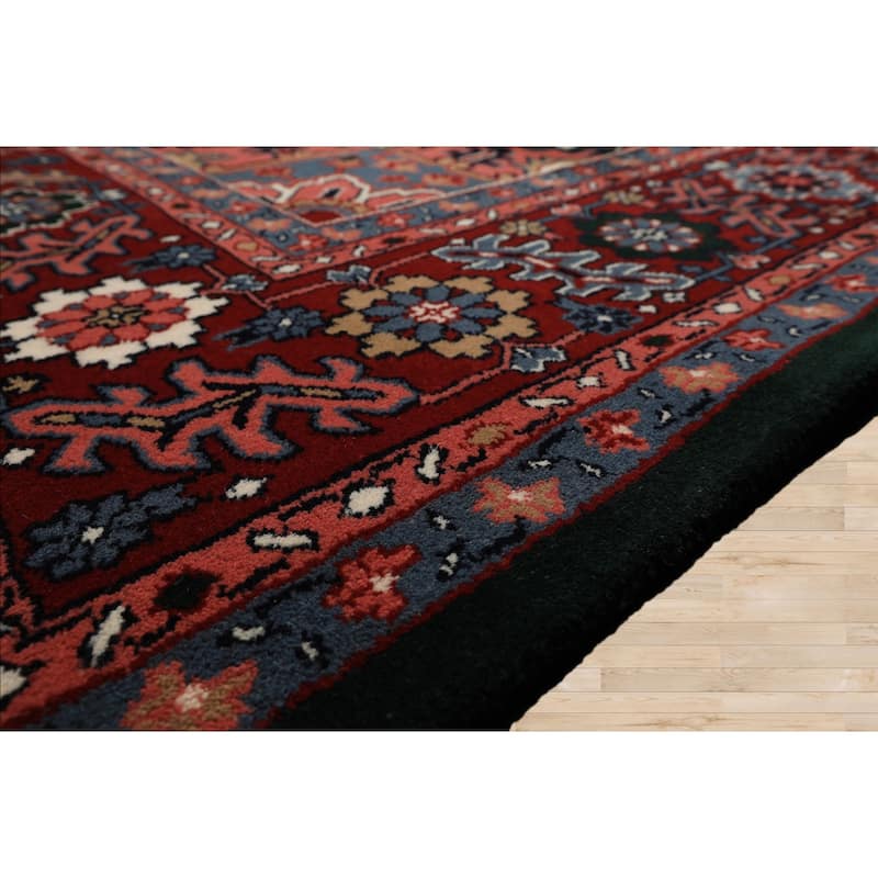 8'10''x11'11'' Hand Knotted Wool Green Heriz Traditional Medallion Area Rug - 8' 10'' x 11' 11''