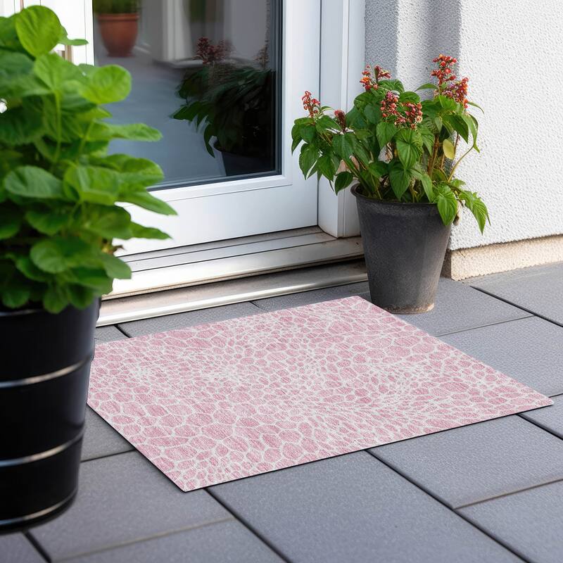 Machine Washable Indoor/ Outdoor Chantille Animal Print Rug - Pink - 1'8" x 2'6"