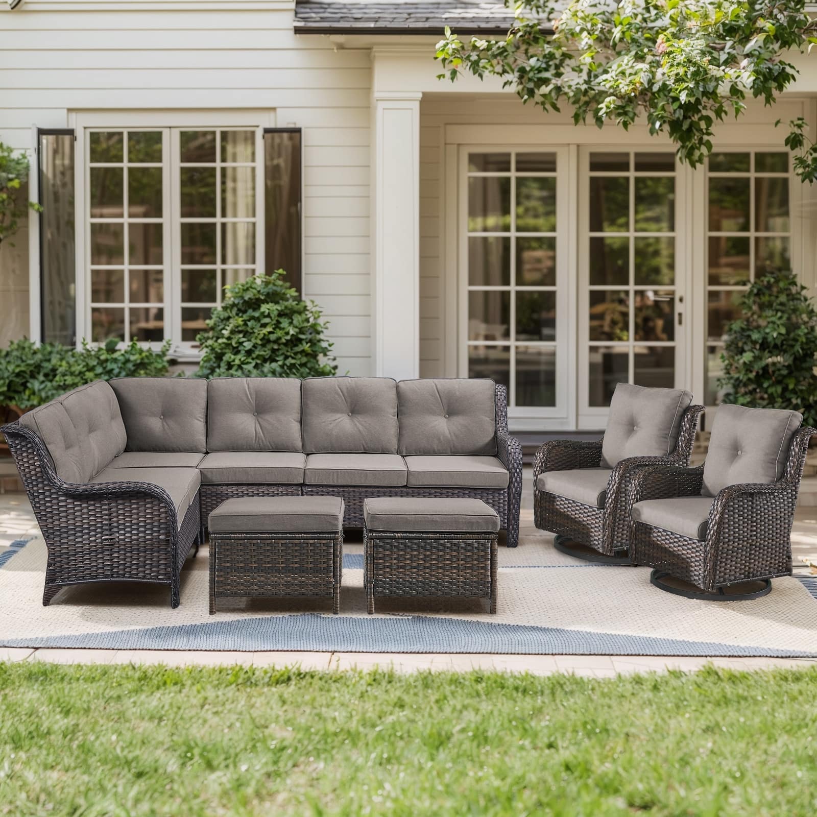 Option Brown Rattan - Grey Cushion