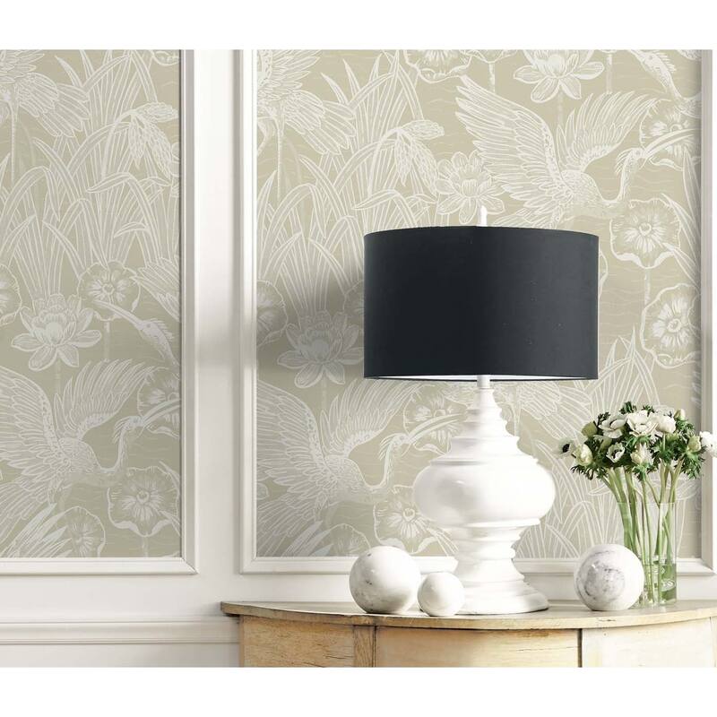Seabrook Designs Marsh Cranes Nonwoven Unpasted Wallpaper