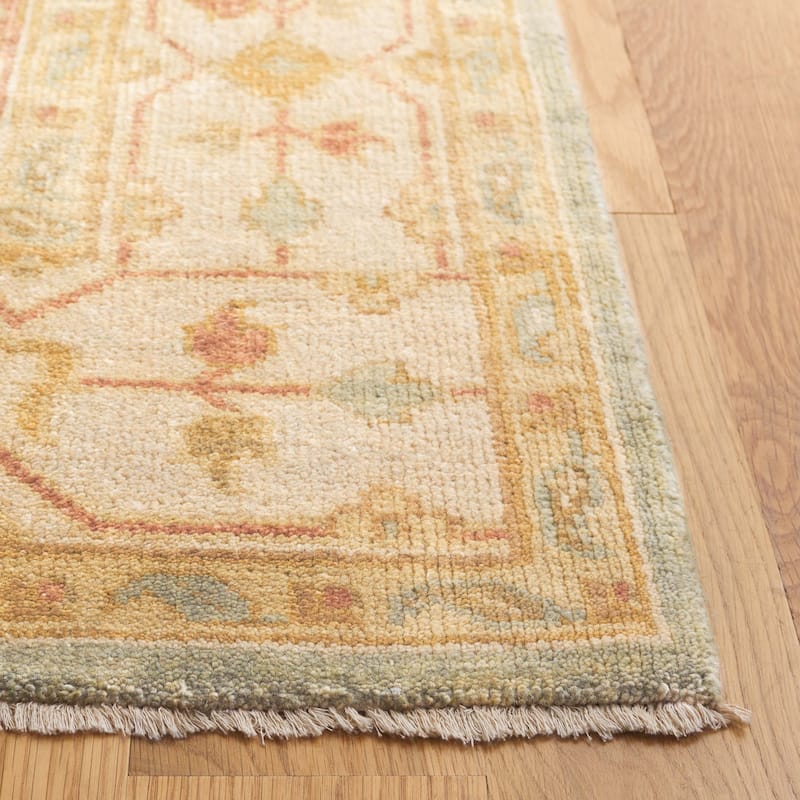 SAFAVIEH Couture Hand-knotted Oushak Rumiko Traditional Oriental Wool Rug