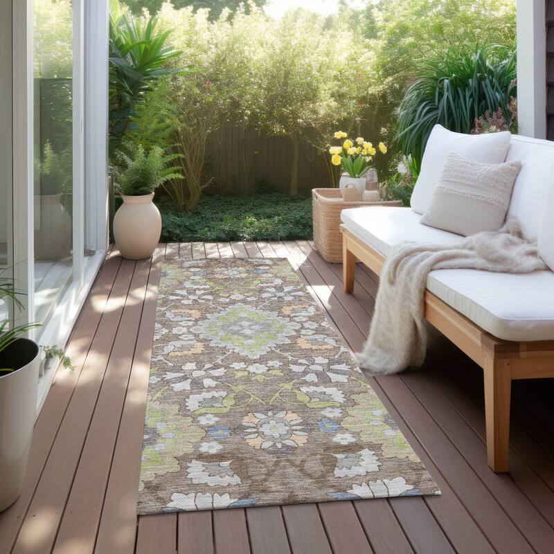 Machine Washable Indoor/ Outdoor Boho Traditional Chantille Rug - Taupe - 2'3" x 7'6"