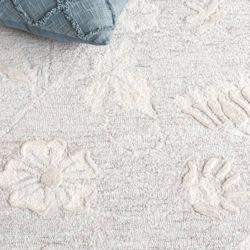 SAFAVIEH Handmade Metro Maika Wool Rug