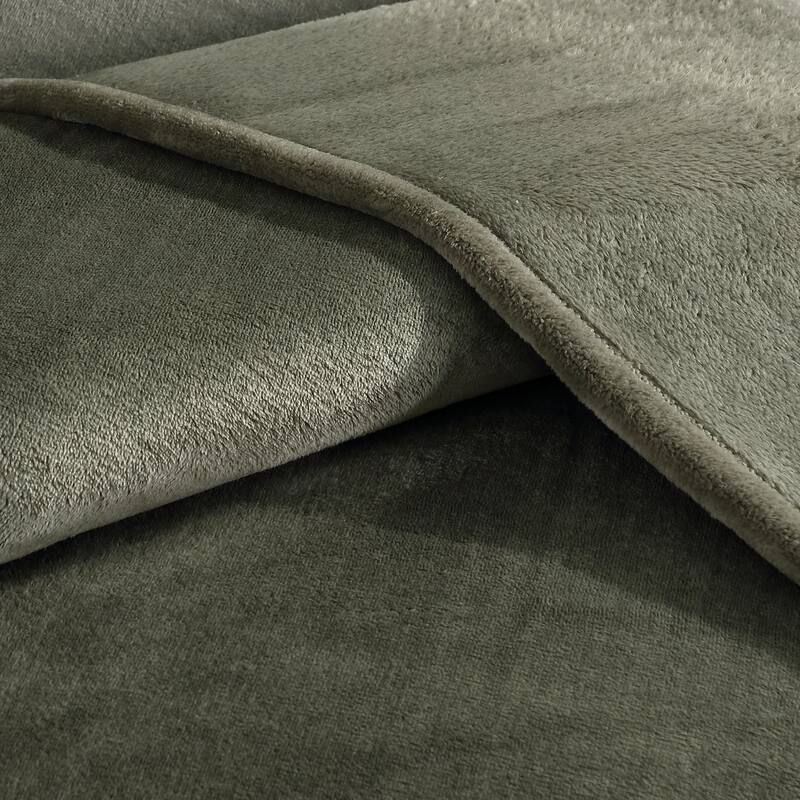 Calvin Klein Plush Solid Reversible Blanket