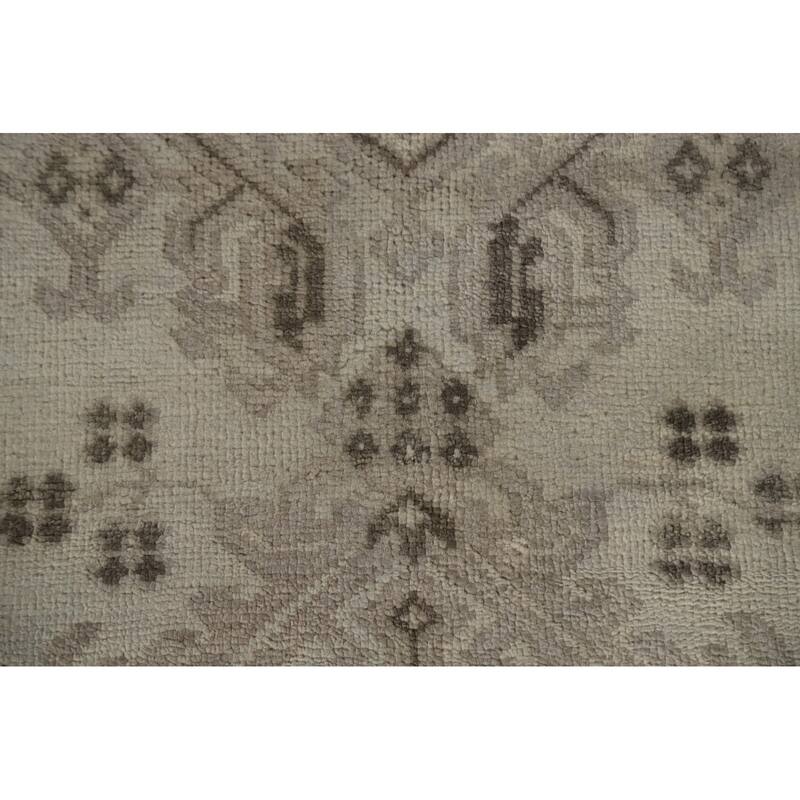 Beige Oushak Area Rug Hand-Knotted Wool Carpet - 7'10"x 9'7"