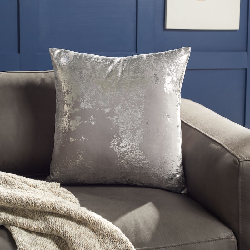 SAFAVIEH Siubhan 18-inch Pillow