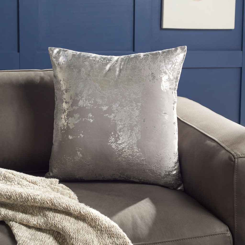 SAFAVIEH Siubhan 18-inch Pillow