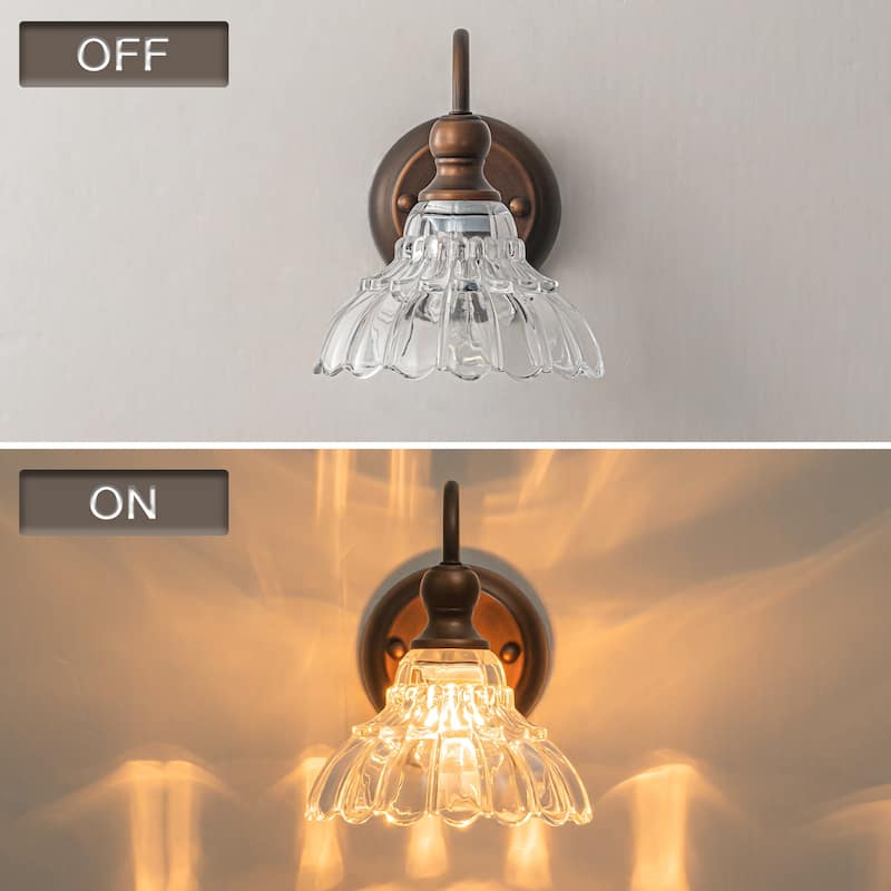 1/3/4-Light Vintage Bathroom Vanity Light with Clear Trumpet Glass Shades