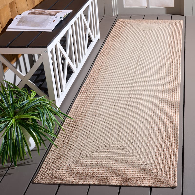 SAFAVIEH Handmade Braided Eiry Washable Indoor/Outdoor Rug - Weather Resistant & Easy Cleaning