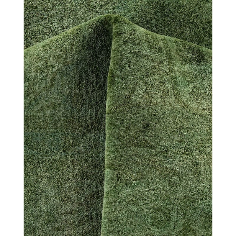 Fine Vibrance, One-of-a-Kind Hand-Knotted Area Rug - Green, 7' 10" x 10' 2" - 7' 10" x 10' 2"