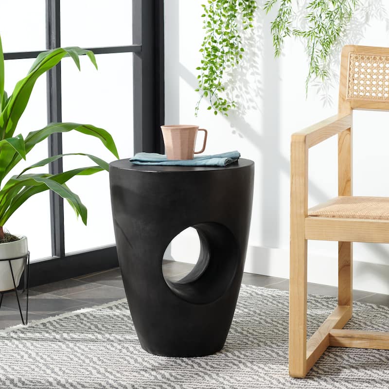 SAFAVIEH Hadil Indoor/ Outdoor Modern Black Concrete Round Accent Table - 14.1" W x 14.1" L x 17.7" H - 14Wx14Dx18H - Black