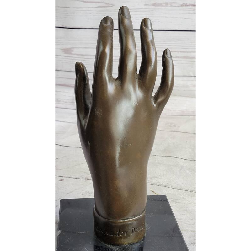 Hot Cast Salvador Dali Female Hand Genuine Bronze Sculpture Figurine Figure