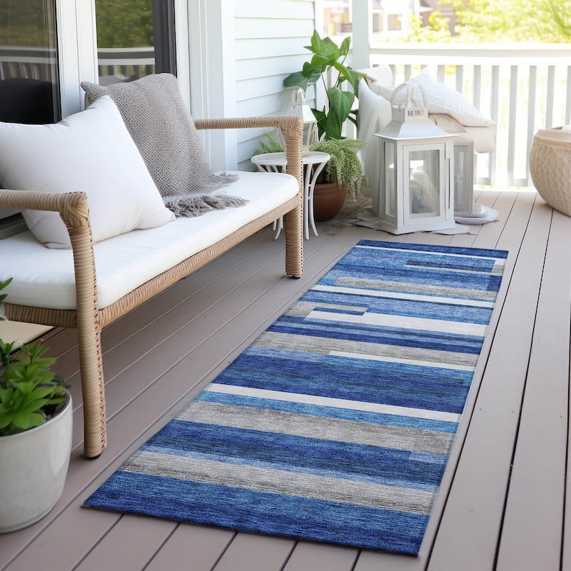 Machine Washable Indoor/ Outdoor Chantille Contempory Stripe Rug - Blue - 2'3" x 7'6"