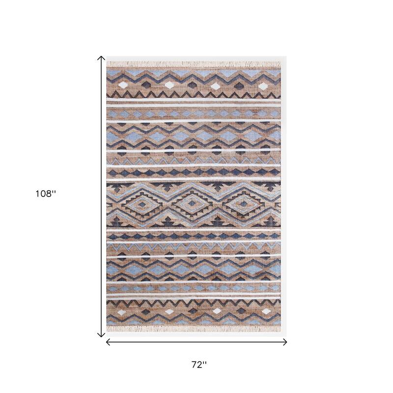 HomeRoots Geometric Bohemian Rectangle Area Rug - 6' X 9'