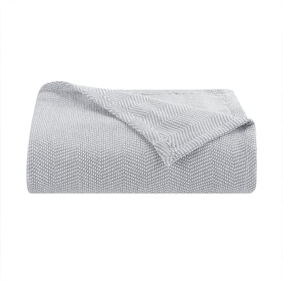 Aston & Arden Luxury Chenille All Season Throw