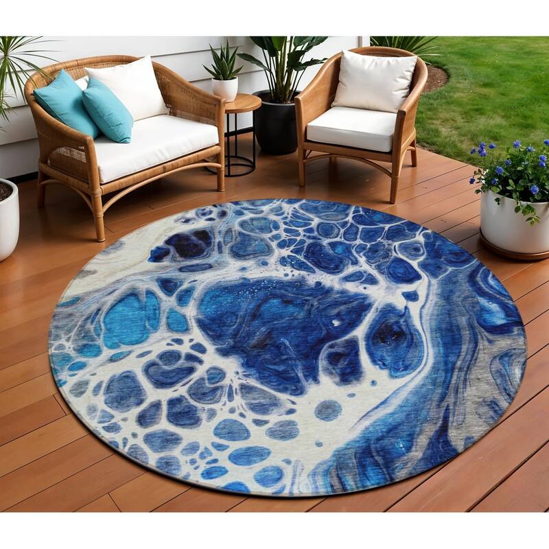 HomeRoots Nautical Transitional Rectangle Outdoor Rug - 8' Round