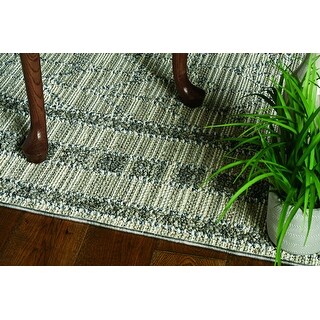 4'X6' Grey Machine Woven Uv Treated Bordered Chevron Indoor Outdoor Area Rug
