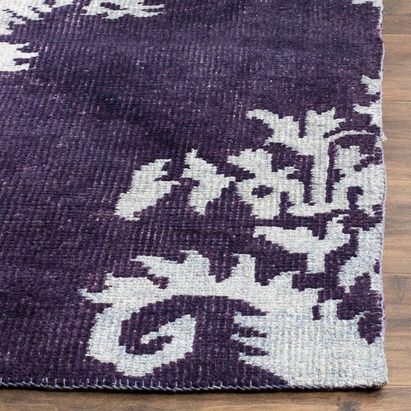 SAFAVIEH Hand-knotted Stone Wash Theddy Modern Wool Rug