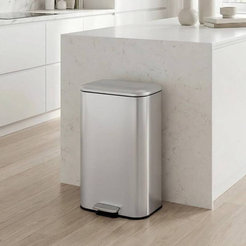 8 Gal Fingerprint-Proof Step Rubbish Bin, Trash Can for Bathroom, Kitchen