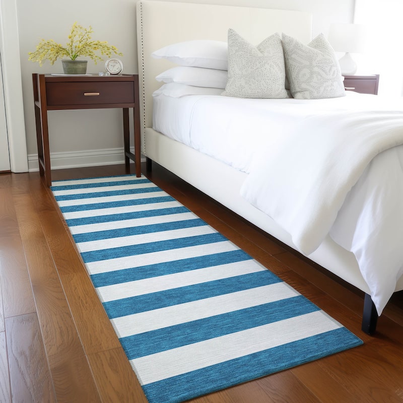 Machine Washable Indoor/ Outdoor Cabana Stripe Chantille Rug
