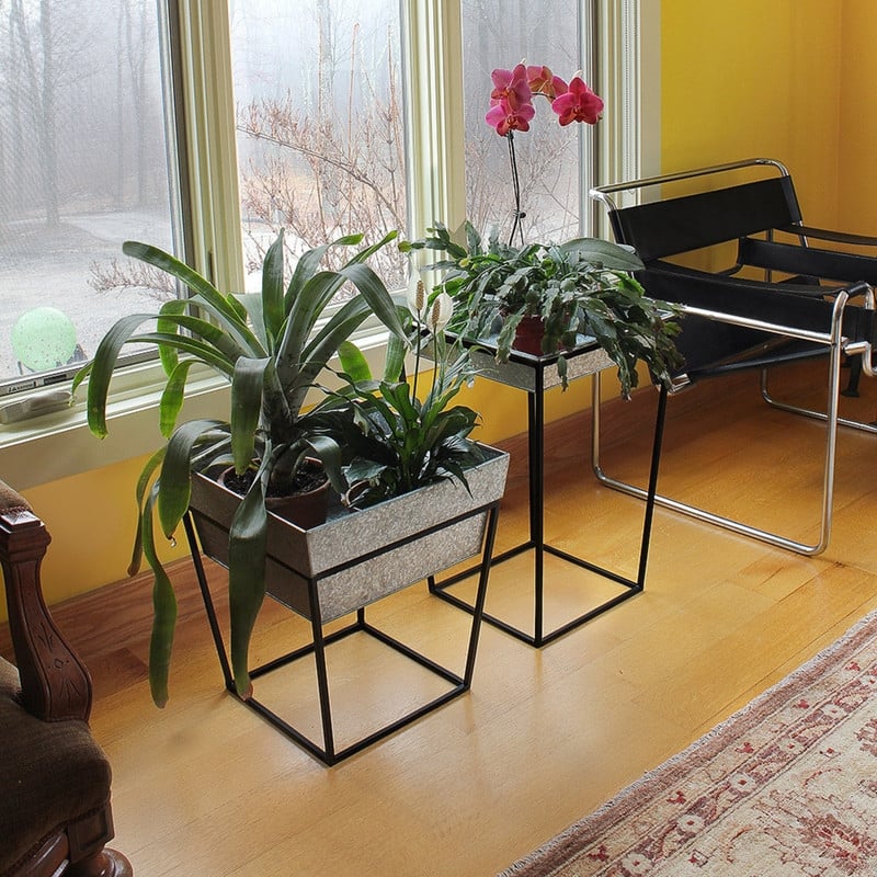 Achla Designs Large Indoor Outdoor Arne Plant Stand With Galvanized Tray, 22 Inch Tall, Black Powder Coat Finish