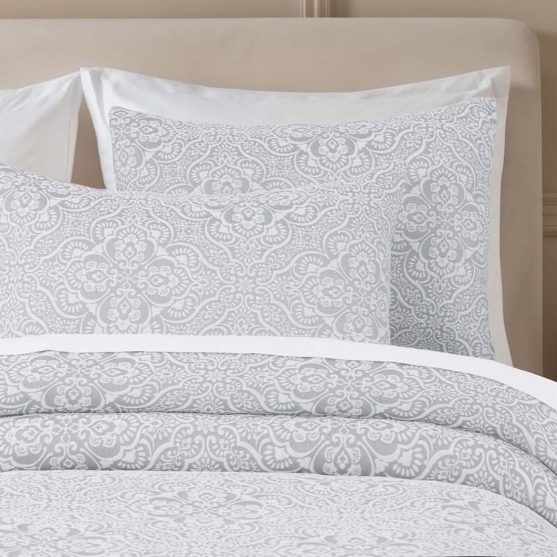 Blue Nile Mills Floral Matelasse Medium Weight 3 Piece Bedspread and Pillow Sham Set