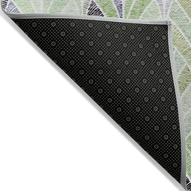 HomeRoots Geometric Transitional Rectangle Outdoor Rug