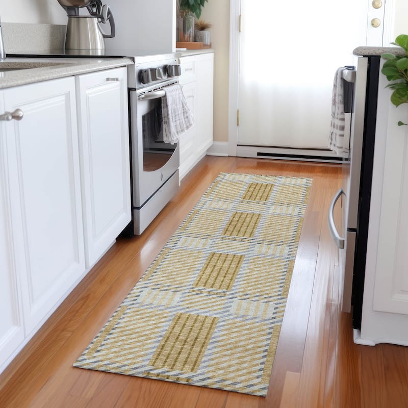 Machine Washable Indoor/ Outdoor Geometric Stripe Chantille Rug
