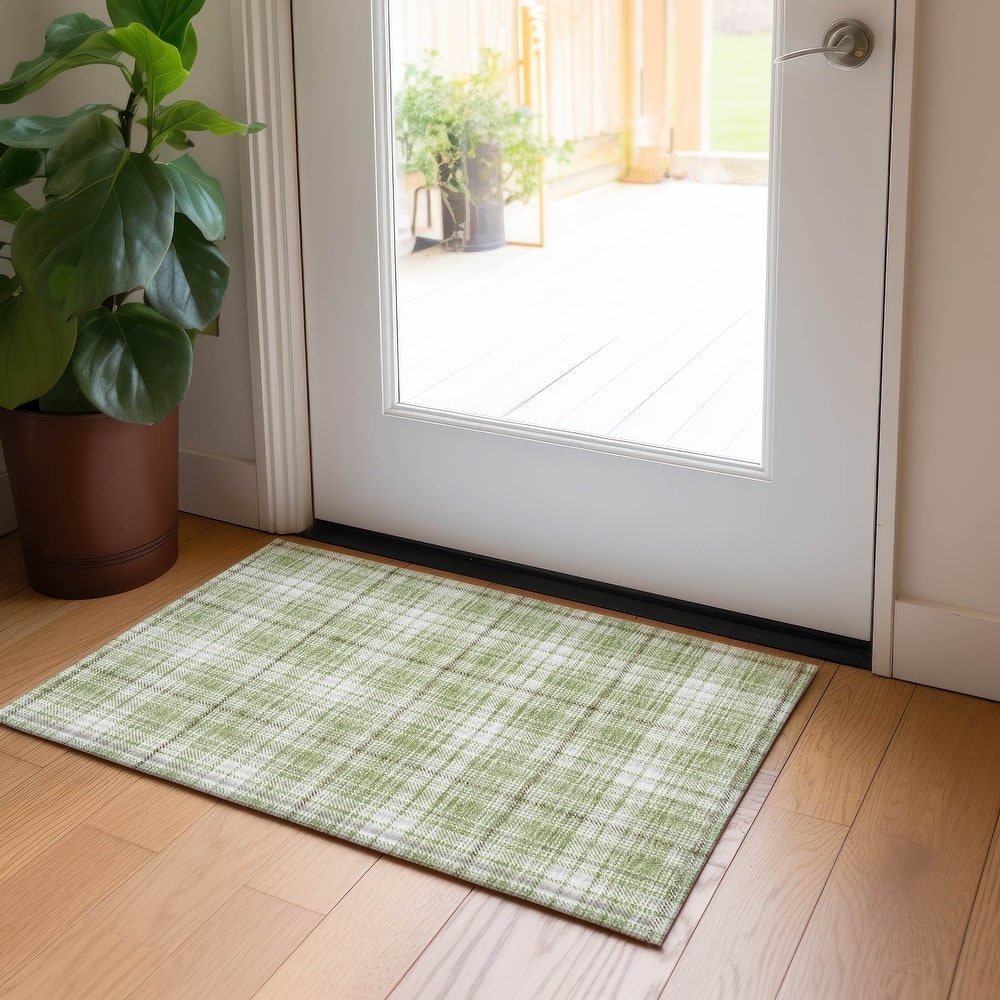 Machine Washable Indoor/ Outdoor Plaid Chantille Rug