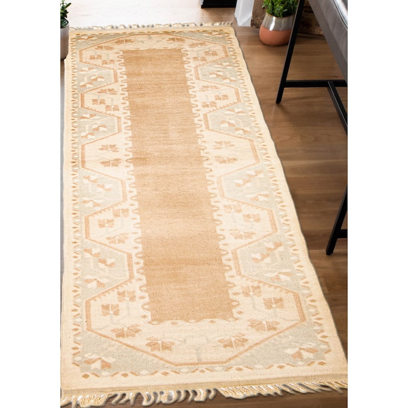 ECARPETGALLERY Hand-knotted Color Transition Beige Wool Rug - 2'7 x 9'5