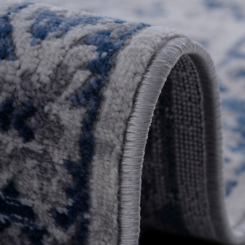 Zachais Oriental Machine Braided Indoor & Outdoor Area Rug