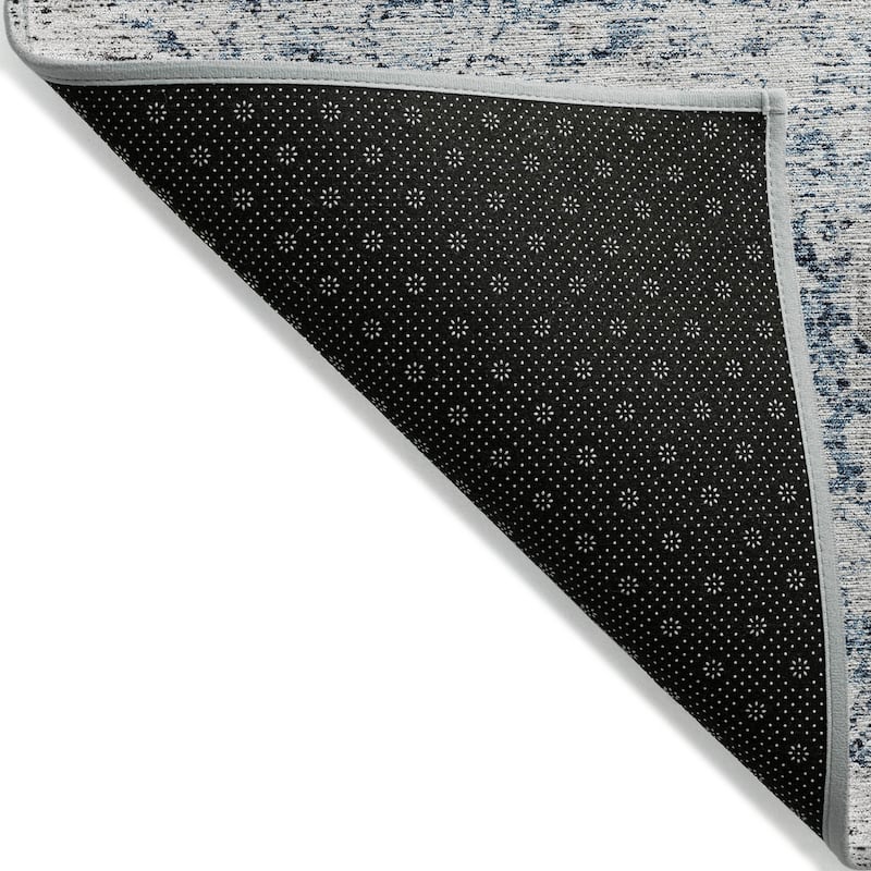 Machine Washable Indoor/ Outdoor Vintage Traditional Chantille Rug