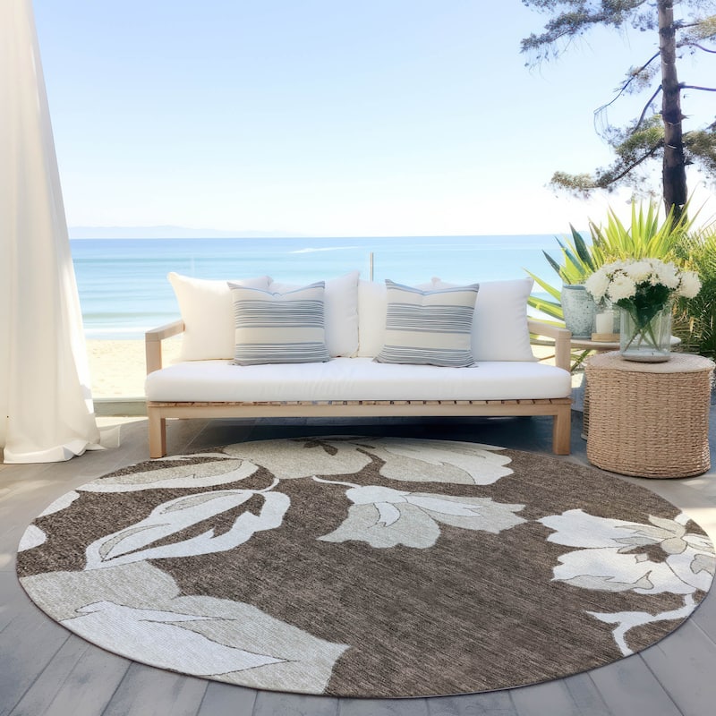 Machine Washable Indoor/ Outdoor Chantille Floral Rug - Brown - 8' x 8'
