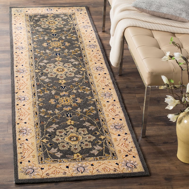 SAFAVIEH Handmade Easy Care Latonya Oriental Rug