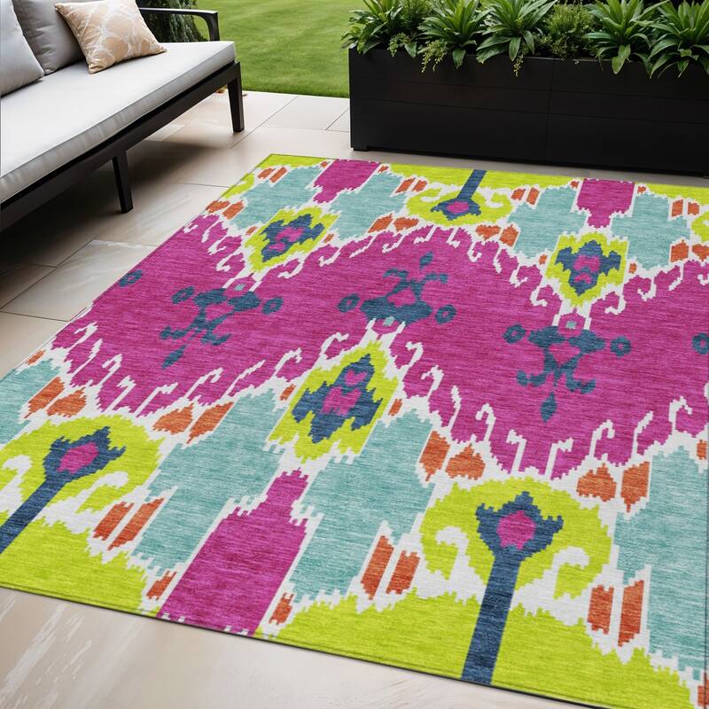 HomeRoots Ikat Transitional Rectangle Outdoor Rug - 5' X 8'