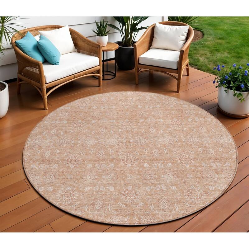 HomeRoots Floral Transitional Rectangle Outdoor Rug - 8' Round
