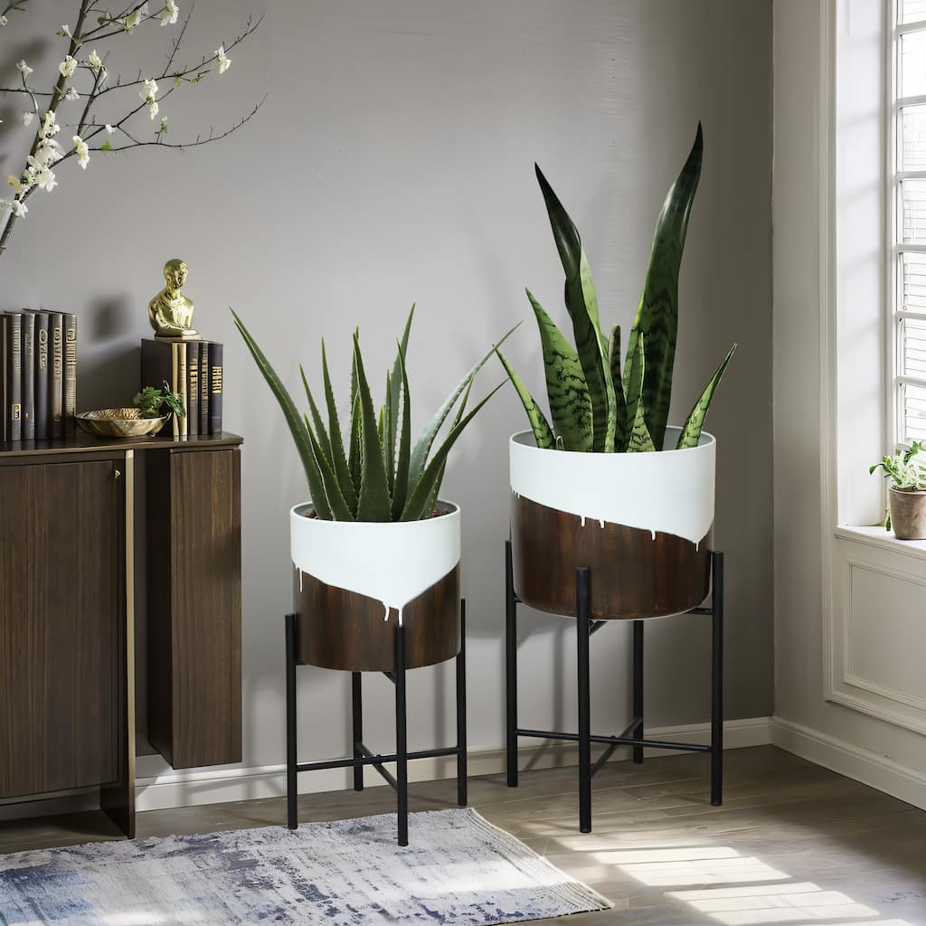 2-Piece White and Brown Metal Cachepot Planters Set with Black Stands