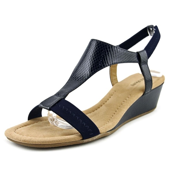 Alfani Vacanza Women New Navy Sandals