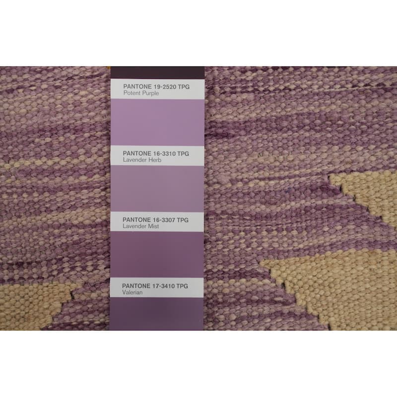 Hand Woven Southwestern Wool Multi-Colored Geometric Area Rug - 7' 0'' X 4' 9''