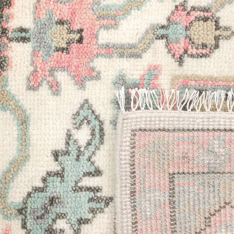Overton Handmade Traditional Floral Area Rug