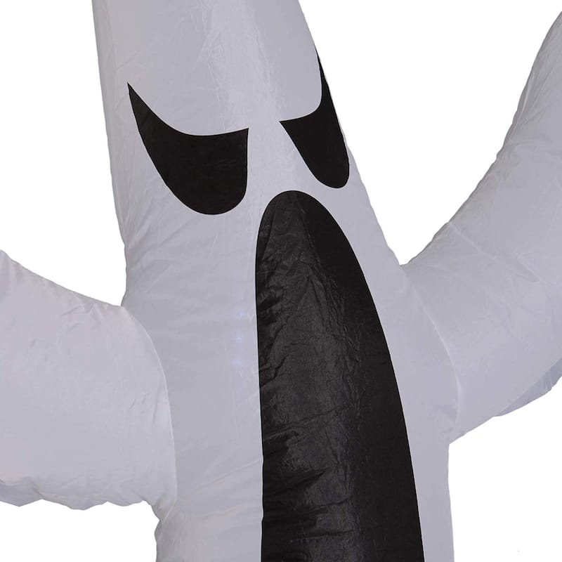 HOMCOM 6' Creepy Ghost Inflatable Halloween Decoration